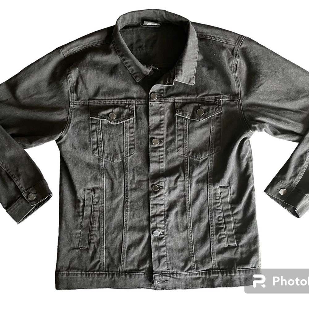 Victorious | Denim Jean Jacket World Tour Tokyo Paris London